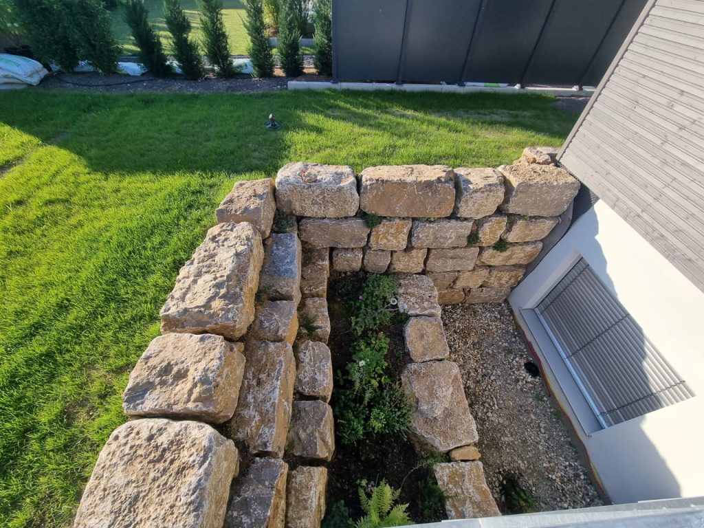 blockstufen+ natursteine12