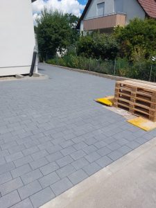 hofeinfahrten+podestbau3